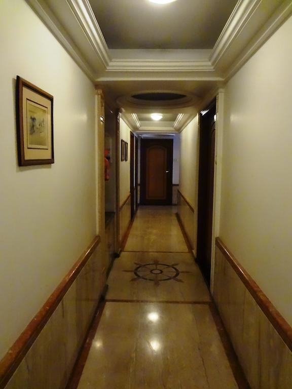 โฮเต็ล แอสช์วิน Hotel มุมไบ ภายนอก รูปภาพ