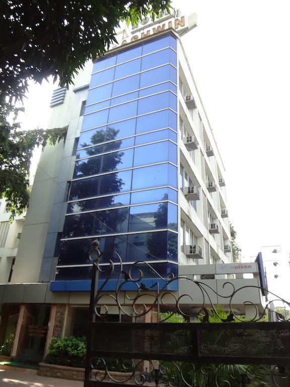 โฮเต็ล แอสช์วิน Hotel มุมไบ ภายนอก รูปภาพ