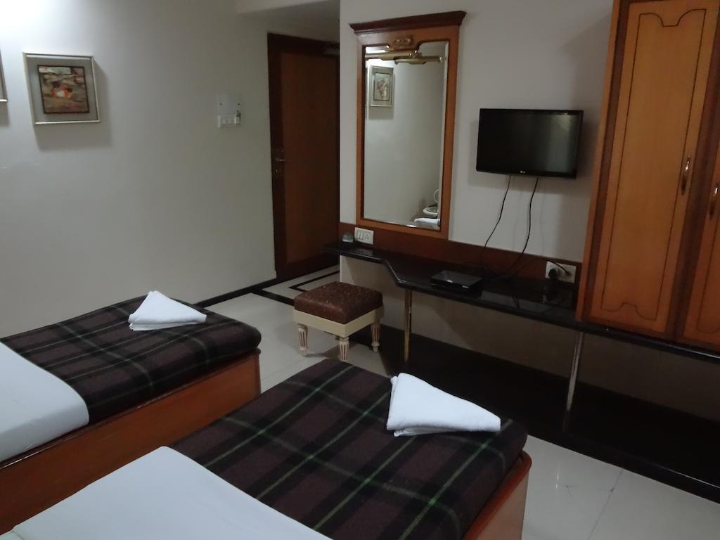 โฮเต็ล แอสช์วิน Hotel มุมไบ ห้อง รูปภาพ