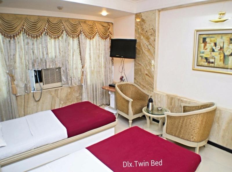 โฮเต็ล แอสช์วิน Hotel มุมไบ ภายนอก รูปภาพ