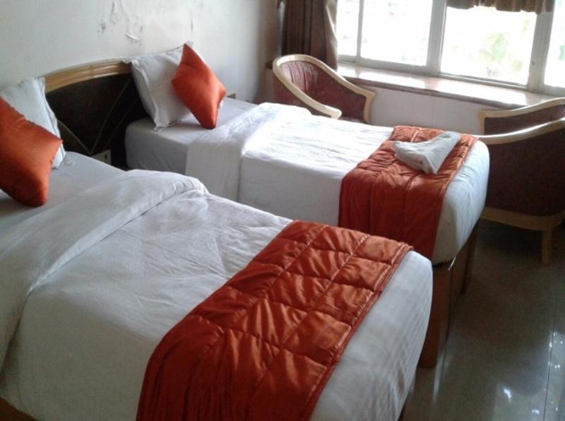 โฮเต็ล แอสช์วิน Hotel มุมไบ ภายนอก รูปภาพ
