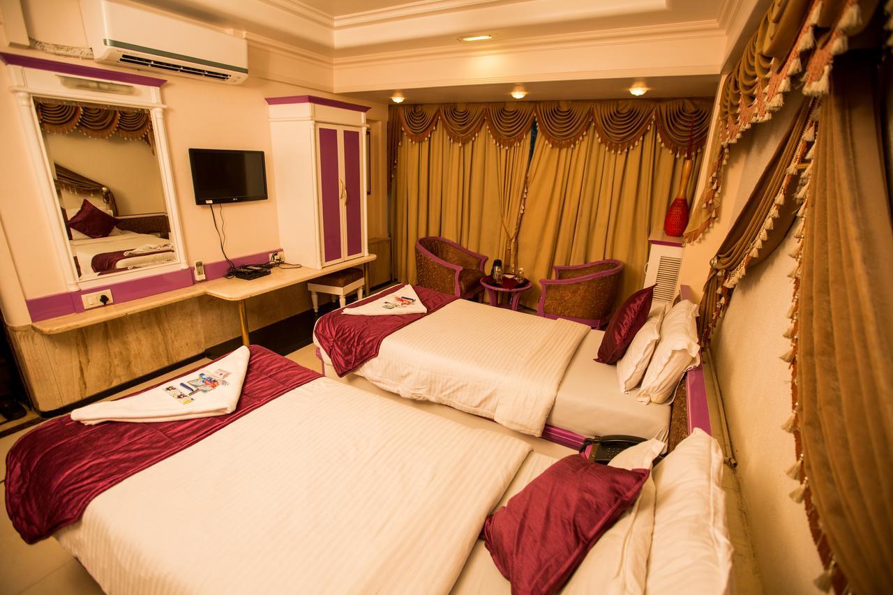 โฮเต็ล แอสช์วิน Hotel มุมไบ ภายนอก รูปภาพ