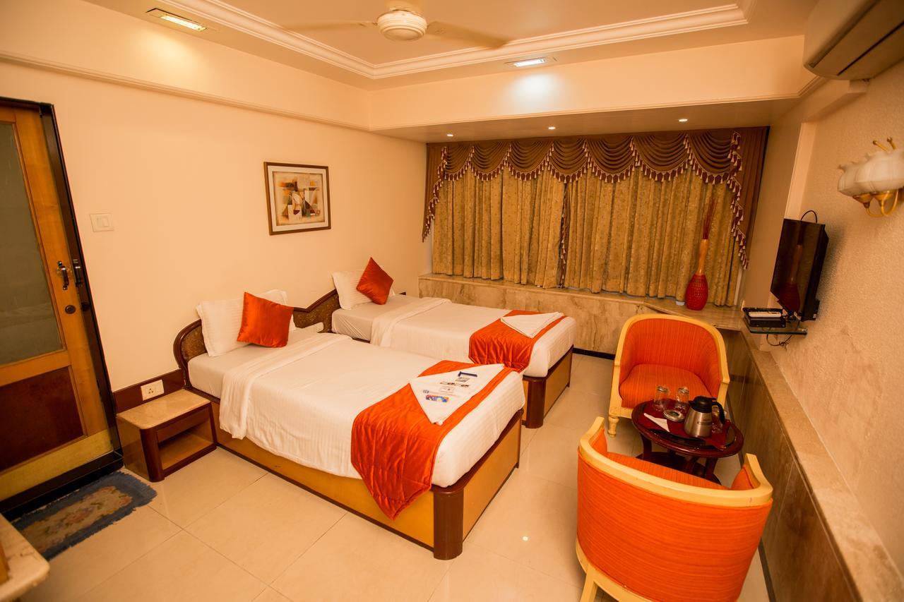 โฮเต็ล แอสช์วิน Hotel มุมไบ ภายนอก รูปภาพ