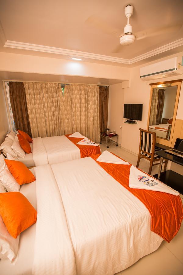 โฮเต็ล แอสช์วิน Hotel มุมไบ ภายนอก รูปภาพ